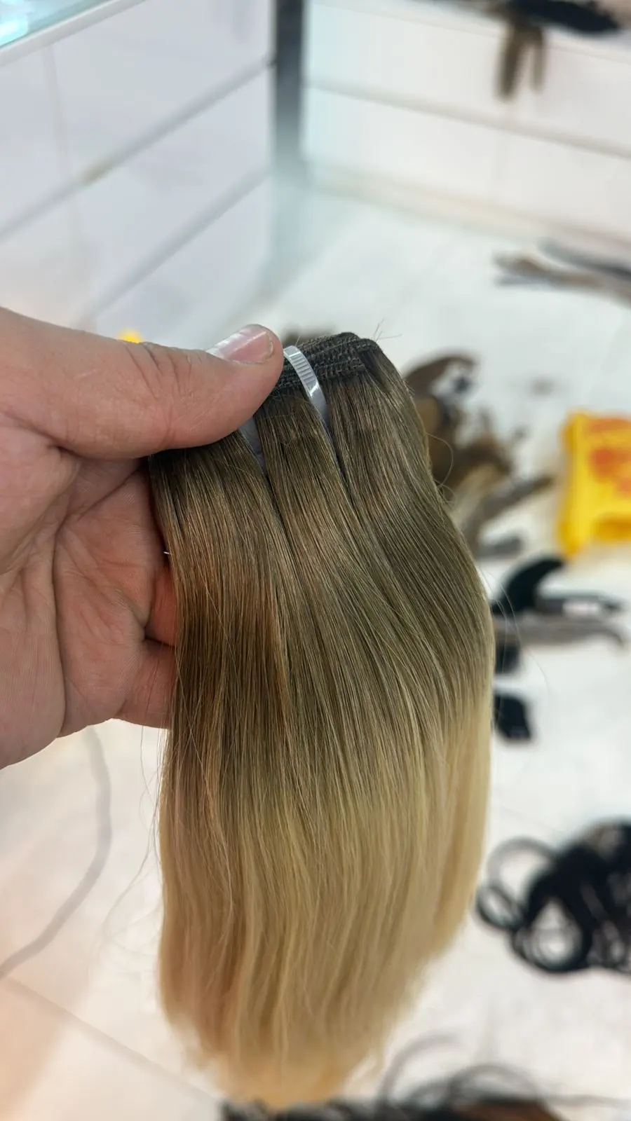 Rooted blonde ombré — LUSSÉ hair extensions Dubai