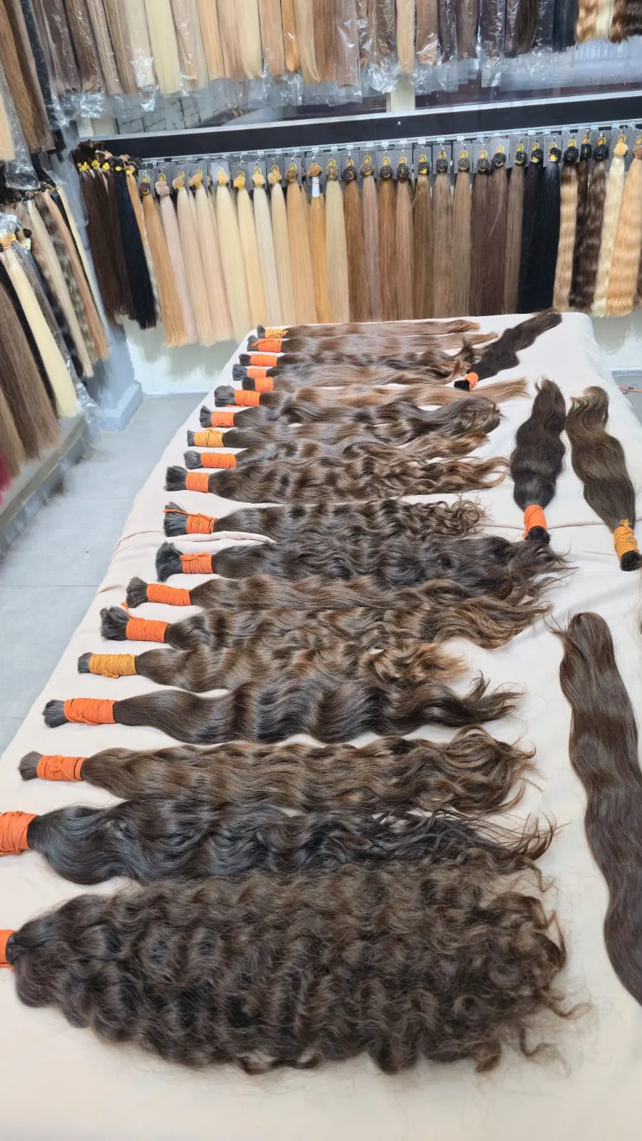 Silver & ash blonde bundles — blonde & silver · 100% Remy human hair extensions in Dubai